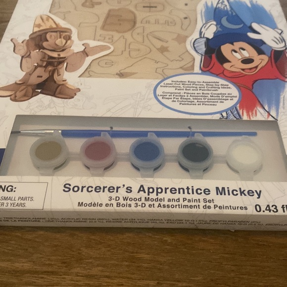 Disney ink and paint Sorcerer Mickey 3d wood model and paint set - Picture 2 of 7